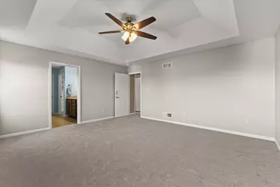 507  Oakmont Dr, Waukesha, WI 53188 - Photo 24