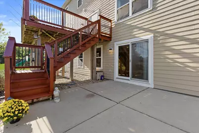 507  Oakmont Dr, Waukesha, WI 53188 - Photo 52