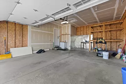 507  Oakmont Dr, Waukesha, WI 53188 - Photo 44