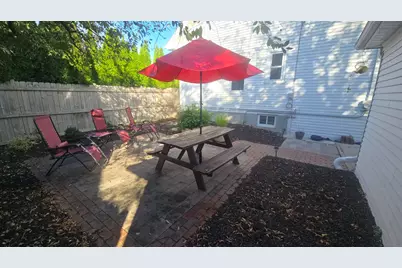 5925 W Lloyd St, Milwaukee, WI 53208 - Photo 28