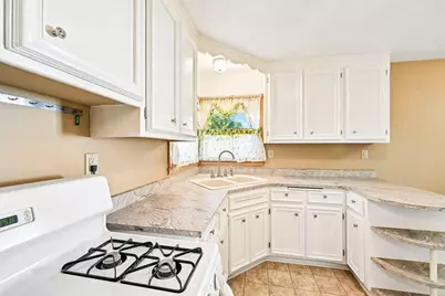 4527 N 100th St, Wauwatosa, WI 53225 - Photo 18