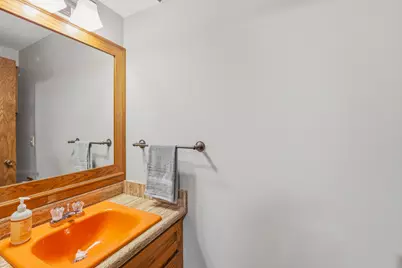328 S 9th St, Oostburg, WI 53070 - Photo 10