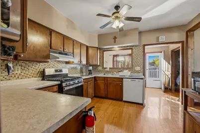 439 N Walnut St, Mayville, WI 53050 - Photo 2