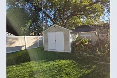 125  Sunnyside Ct, Delavan, WI 53191 - Photo 30