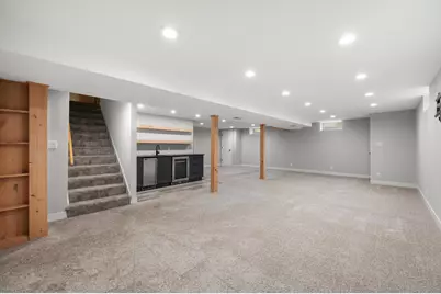 7104 N Crossway Rd, Fox Point, WI 53217 - Photo 34