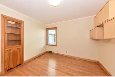 3040 N 80th St, Milwaukee, WI 53222 - Photo 16