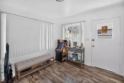 4911 W Howard Ave, Milwaukee, WI 53220 - Photo 14