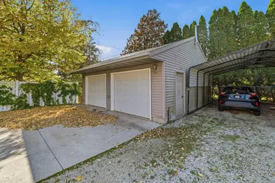 406 N Park Ave, Fond du Lac, WI 54935 - Photo 24