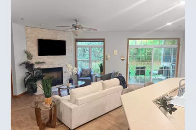 9211 S 54th St #Unit C, Franklin, WI 53132 - Photo 12