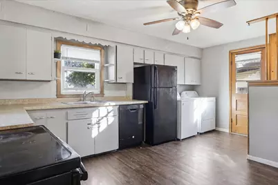 1725  Mississippi St #1727, La Crosse, WI 54601 - Photo 12