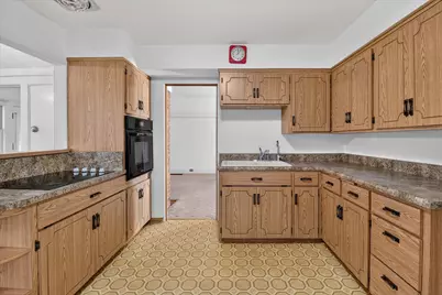 2130 N 53rd St, Milwaukee, WI 53208 - Photo 14