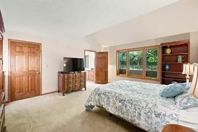 N25W26469  Fox Den Ct, Pewaukee, WI 53072 - Photo 18