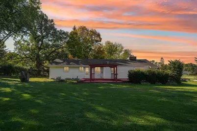 N68W13762  Bay Ridge Ct, Menomonee Falls, WI 53051 - Photo 52