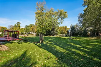 N68W13762  Bay Ridge Ct, Menomonee Falls, WI 53051 - Photo 36