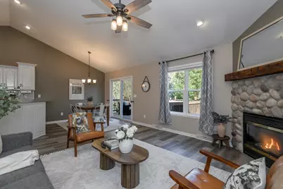 1301  Firethorn Dr, West Bend, WI 53090 - Photo 6