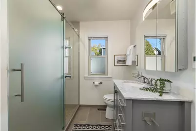 3507 N Downer Ave #3509, Shorewood, WI 53211 - Photo 12