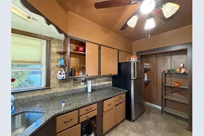 3418 N Elmwood Dr, Racine, WI 53405 - Photo 42