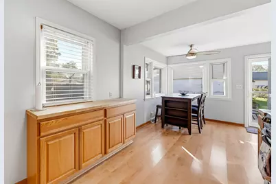 1421 E Norwich St, Milwaukee, WI 53207 - Photo 16