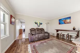 1421 E Norwich St, Milwaukee, WI 53207 - Photo 14