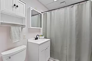 1971 S 81st St, West Allis, WI 53219 - Photo 20