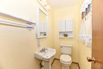 5111  Russell Ct, Greendale, WI 53129 - Photo 24
