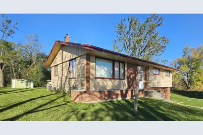 5011  River Rd, West Bend, WI 53095 - Photo 2