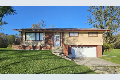 5011  River Rd, West Bend, WI 53095 - Photo 2
