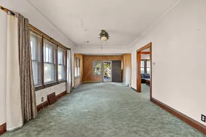 1100 N 69th St, Wauwatosa, WI 53213 - Photo 6