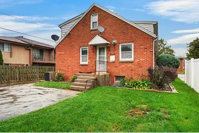 2123 S 102 St, West Allis, WI 53227 - Photo 32