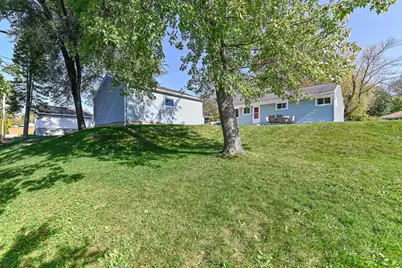 2893 S 96th St, West Allis, WI 53227 - Photo 22