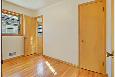 3021  24th Ave, Kenosha, WI 53140 - Photo 10