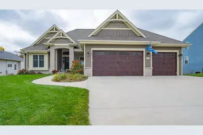 1525  Highlandview Dr, West Bend, WI 53095 - Photo 36
