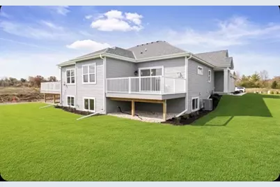 1518  Weston Ridge Rd, Oconomowoc, WI 53066 - Photo 12
