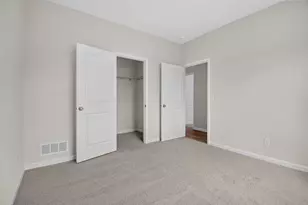 1269 West Kiddle Ln, Racine, WI 53182 - Photo 26
