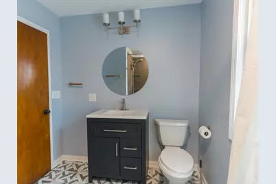 5303 W Wilbur Ave, Greenfield, WI 53220 - Photo 16