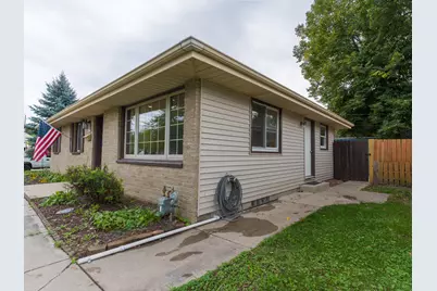 5303 W Wilbur Ave, Greenfield, WI 53220 - Photo 30