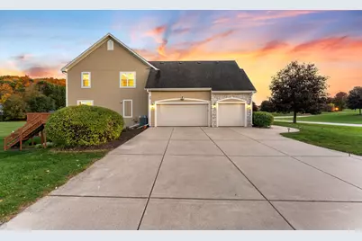 756  Tallgrass Ct, Richfield, WI 53017 - Photo 40
