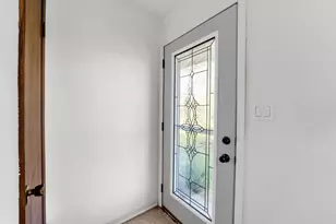 15401 Spring St, Racine, WI 53182 - Photo 4