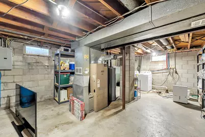 15401  Spring St, Racine, WI 53182 - Photo 24