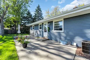 15401 Spring St, Racine, WI 53182 - Photo 30