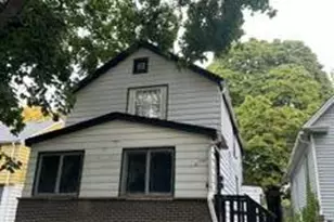 3922 W Sheridan Ave, Milwaukee, WI 53209 - Photo 1
