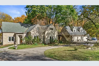N56W21758  Silver Spring Dr, Menomonee Falls, WI 53051 - Photo 8