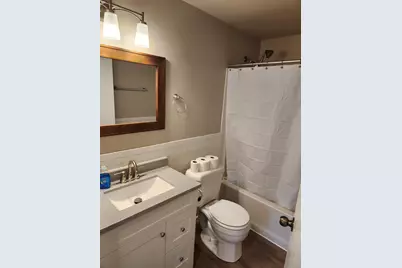 7721  Pershing Blvd, Kenosha, WI 53142 - Photo 16