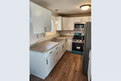 7721  Pershing Blvd, Kenosha, WI 53142 - Photo 2