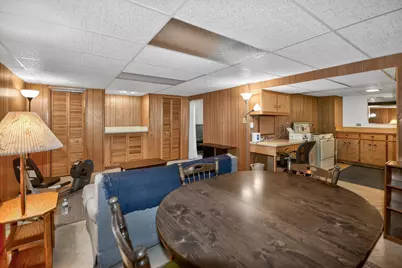 11605 W Mount Vernon Ave, Wauwatosa, WI 53226 - Photo 26