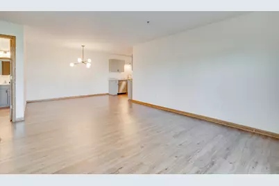 2775  11th Pl #804, Somers, WI 53140 - Photo 6