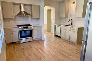 919 E Holt Ave, Milwaukee, WI 53207 - Photo 8