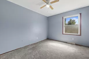 7360 Old Loomis Rd, Greendale, WI 53129 - Photo 36