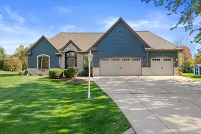 W352N5974  Nelson Rd, Oconomowoc, WI 53066 - Photo 2