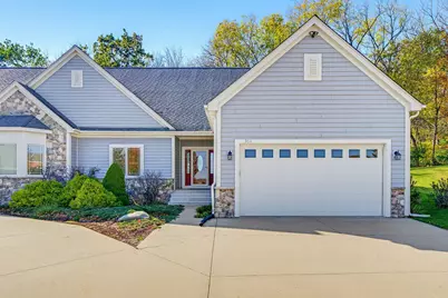 3611  Shade Tree Ct, Waukesha, WI 53188 - Photo 34